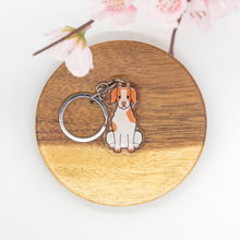 Load image into Gallery viewer, White Light Brown Brittany Spaniel Pet Dog Keychains Epoxy/Acrylic Keychain
