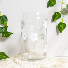 Load image into Gallery viewer, White flower glass cup
