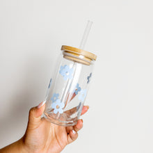 Load image into Gallery viewer, Powdered blue flower glass cup with lid and straw
