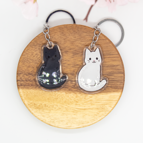 Plain Black/White Cat Keychain Epoxy/Acrylic Keychain